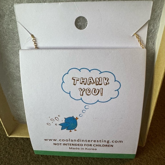 Cool and Interesting Gold Texas state necklace.  Super cute!  16” length. - Picture 3 of 4